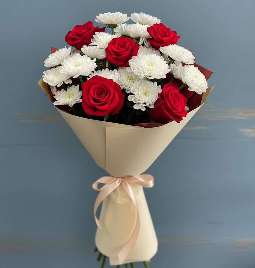 Букет цветов из: Розы и Хризантемы в Мичуринске