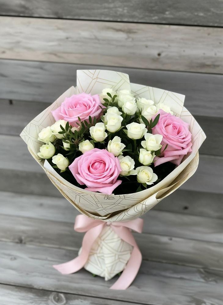 Букет цветов из: Розы в Мичуринске