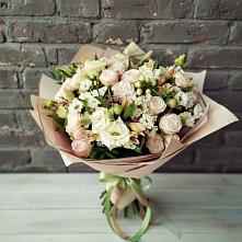 Букет цветов из:  Альстромерии, Розы и Хризантемы в Мичуринске