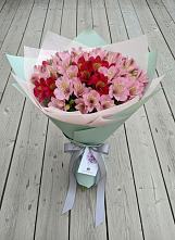 Букет цветов из:  Альстромерии #REPLACE_PRED# Мичуринске