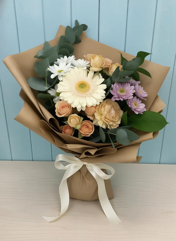 Букет цветов из: Герберы и Хризантемы в Мичуринске