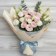 Букет цветов из:  Лизиантусы в Мичуринске