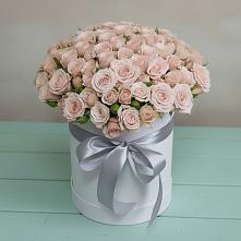 Цветочная композиция из Розы в шляпной коробке #REPLACE_PRED# Мичуринске