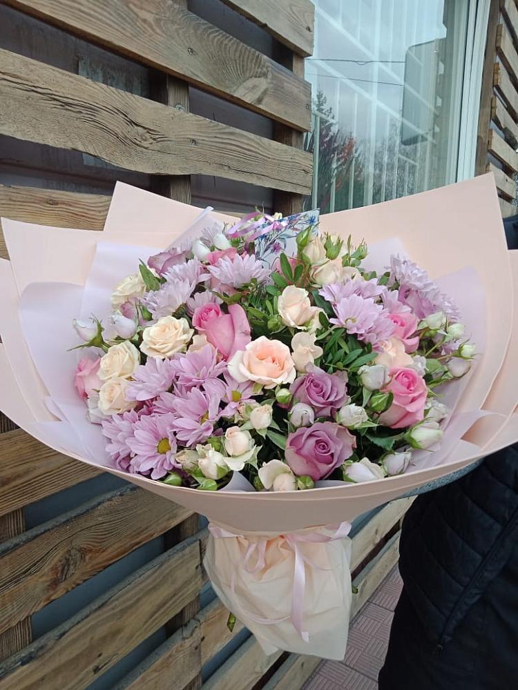 Букет цветов из: Розы и Хризантемы в Мичуринске