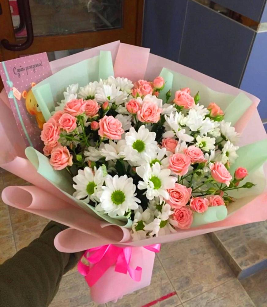 Букет цветов из: Розы и Хризантемы в Мичуринске