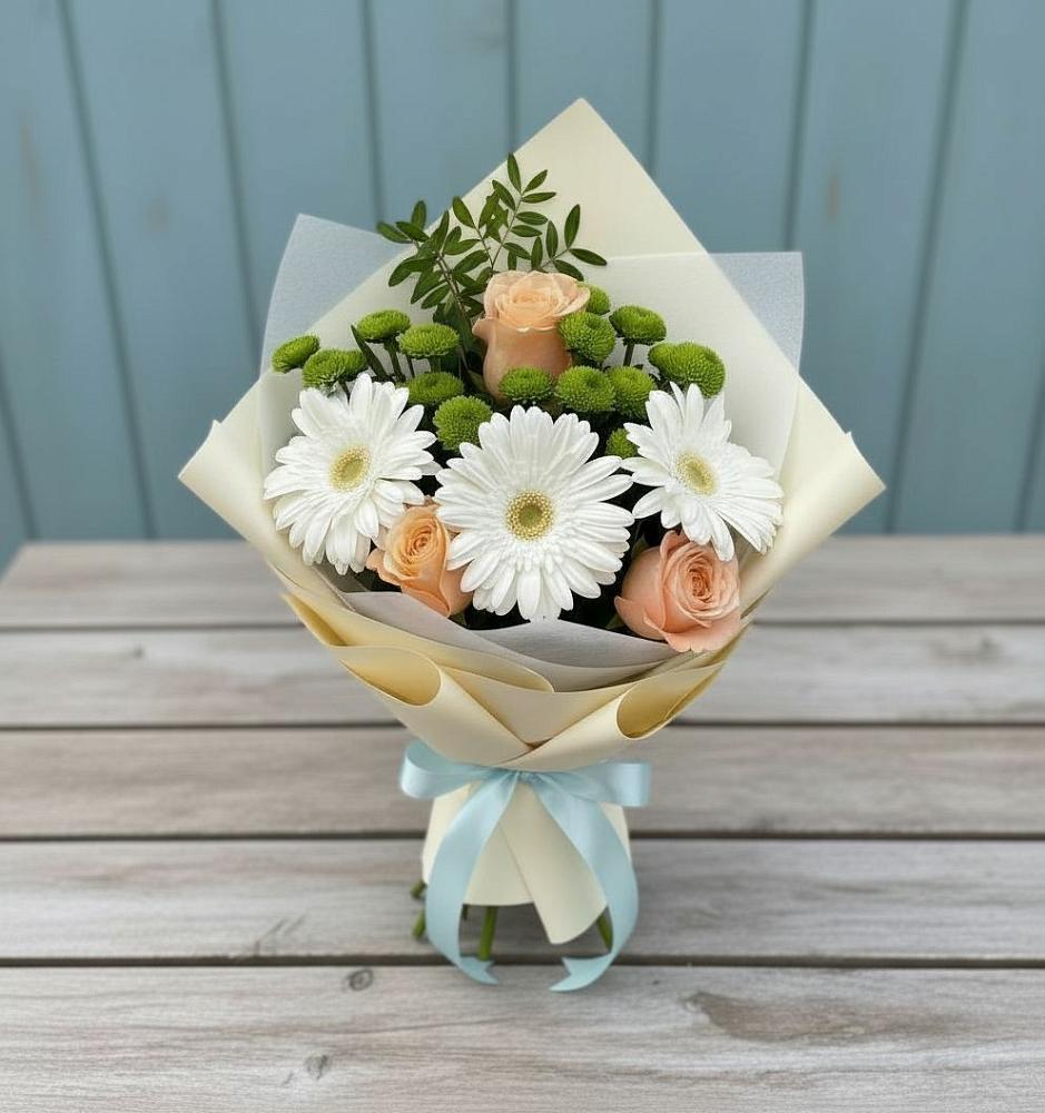 Букет цветов из: Герберы, Розы и Хризантемы в Мичуринске