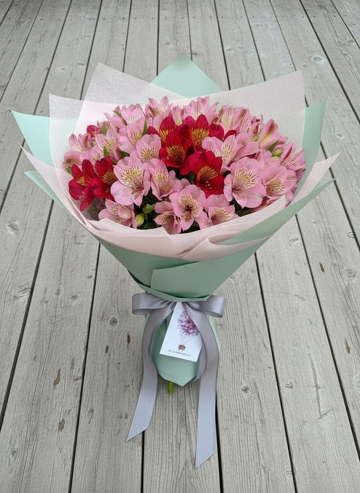 Букет цветов из: Альстромерии в Мичуринске