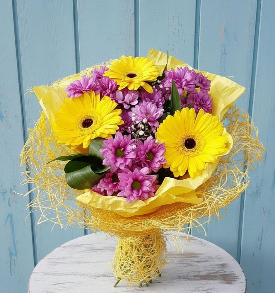 Букет цветов из: Хризантемы и Герберы в Мичуринске