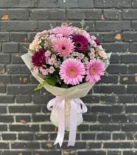Букет цветов из:  Герберы и Хризантемы в Мичуринске