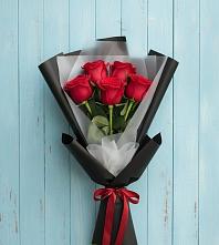 Букет цветов из:  Розы в Мичуринске
