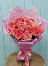 Букет 15 Розовых роз Равель в Мичуринске